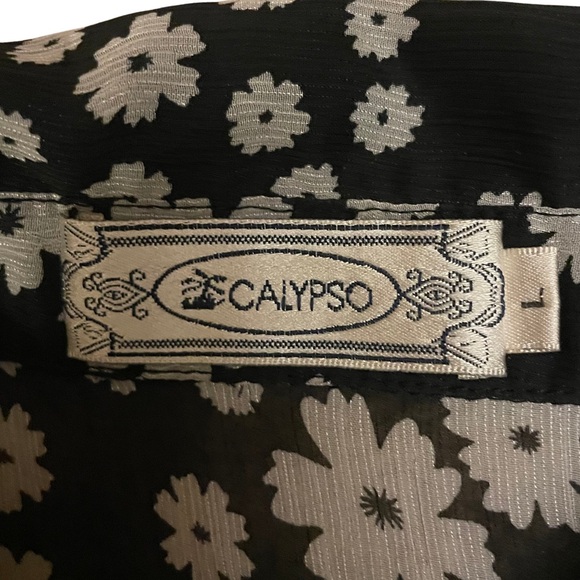 VINTAGE Collared Shirt  • Black & White Floral • US Medium - Picture 3 of 7